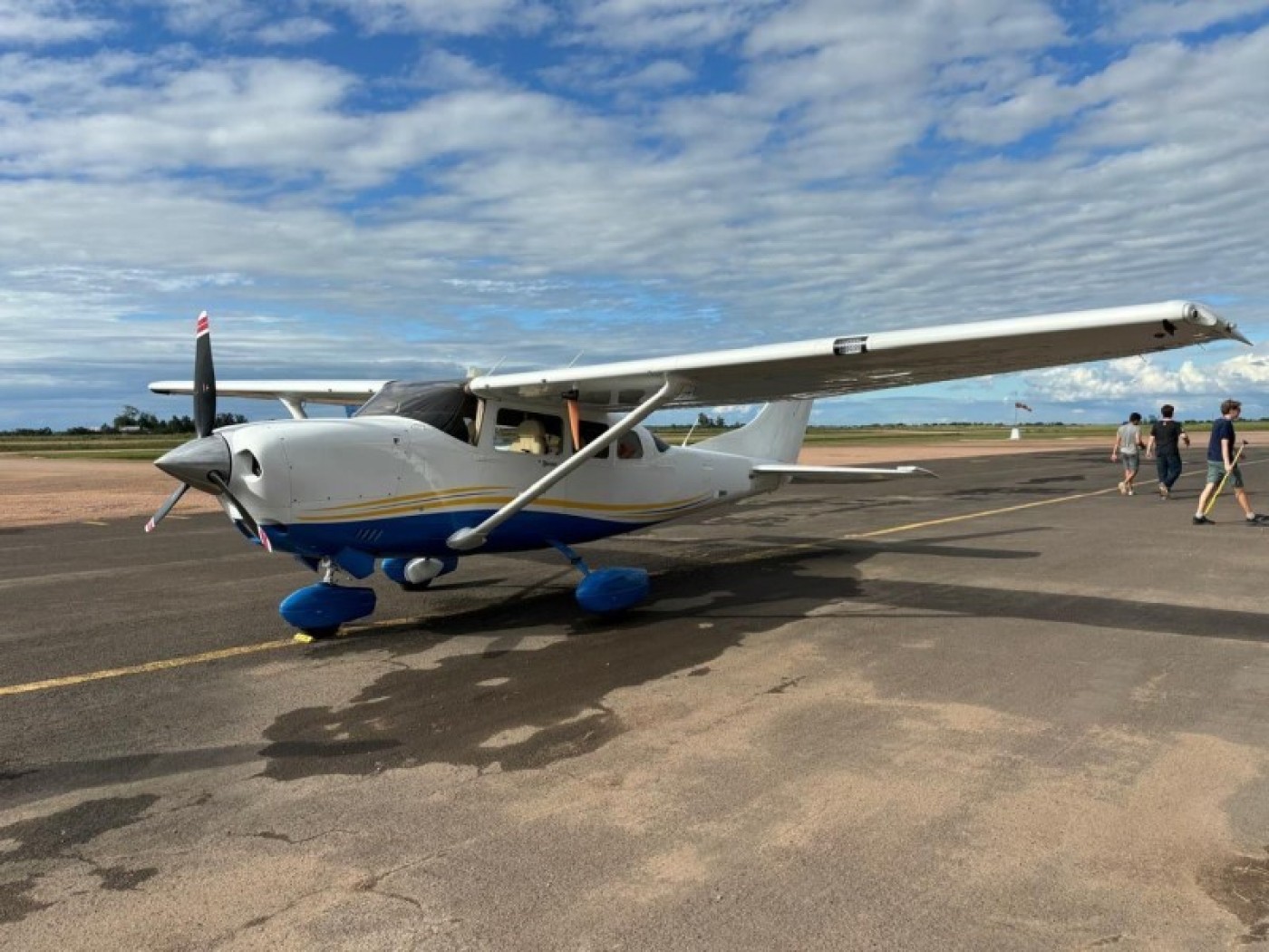 Cessna - Cessna 206 H T206H Turbo Stationair TC | Thales Aviões